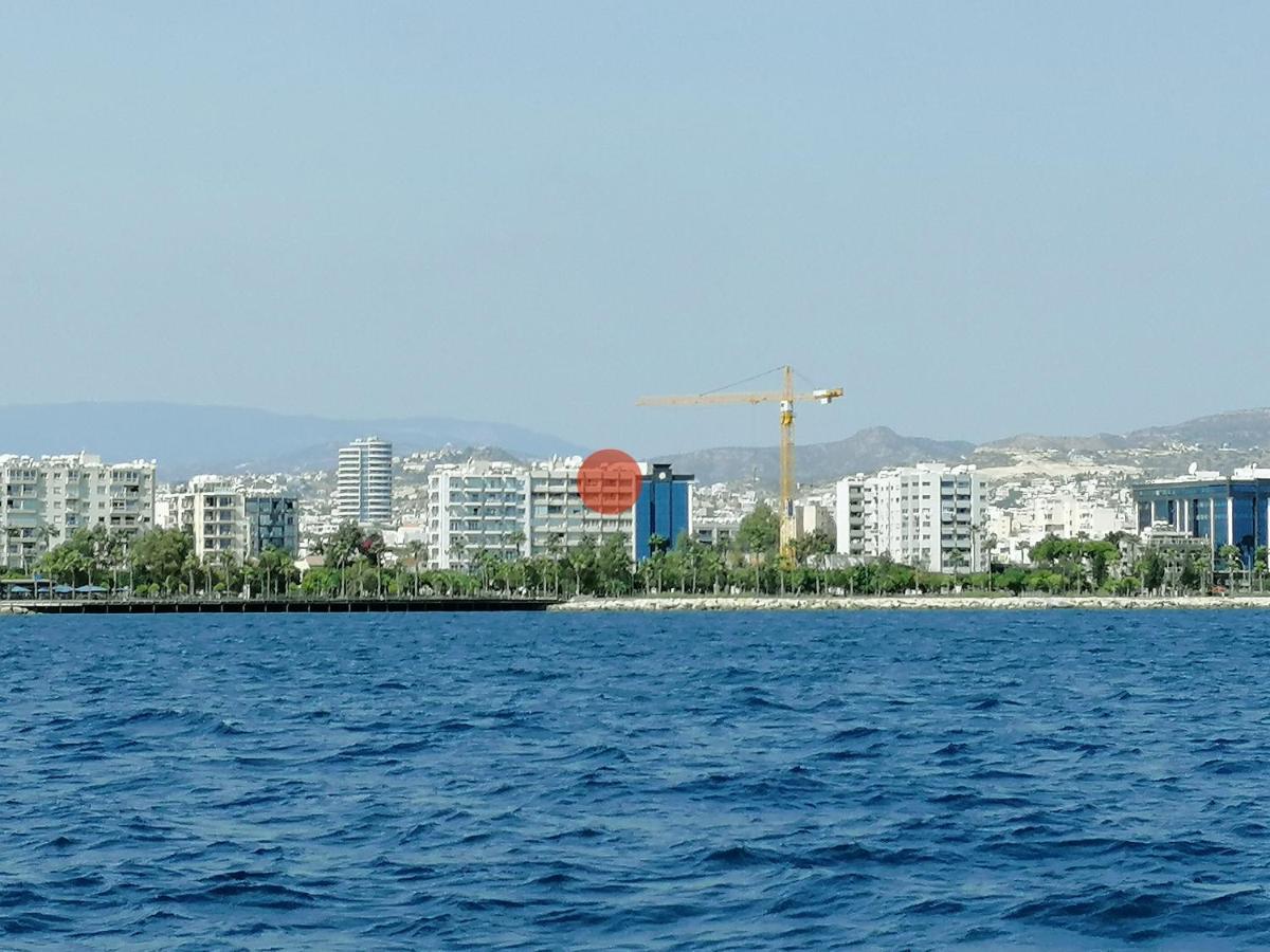 A City-Center Seaview Penthouse At Oceanic Limisso Esterno foto
